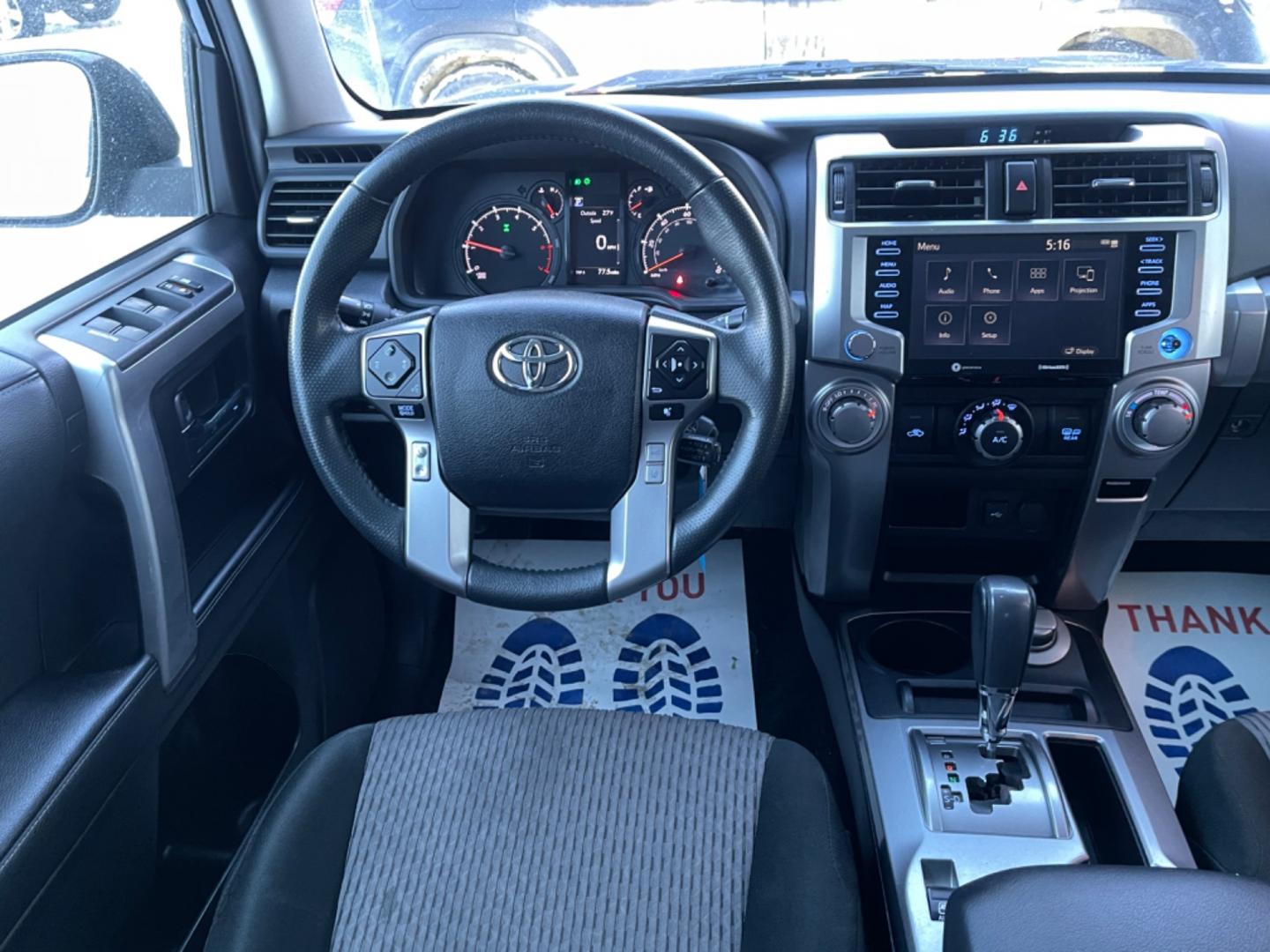 2021 Blue /charcoal cloth Toyota 4Runner SR5 4WD (JTEMU5JR4M5) with an 4.0L V6 DOHC 24V engine, 5A transmission, located at 1960 Industrial Drive, Wasilla, 99654, (907) 274-2277, 61.573475, -149.400146 - Photo#13